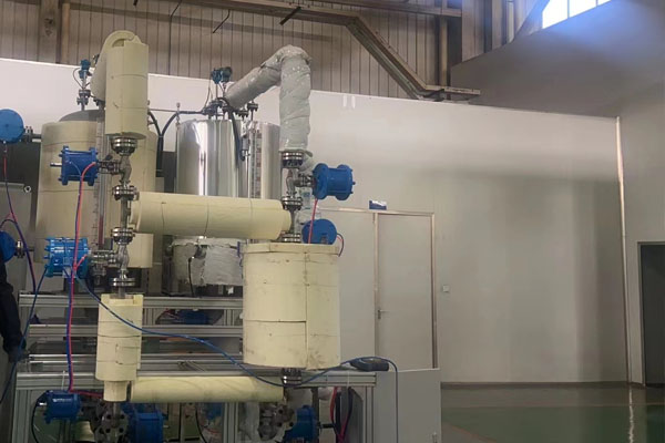 冷熱交換設(shè)備保冷保熱施工.jpg 冷熱交換設(shè)備保冷保熱施工.jpg